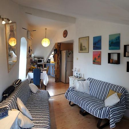 Apartment Vintage Art Split Bilik gambar